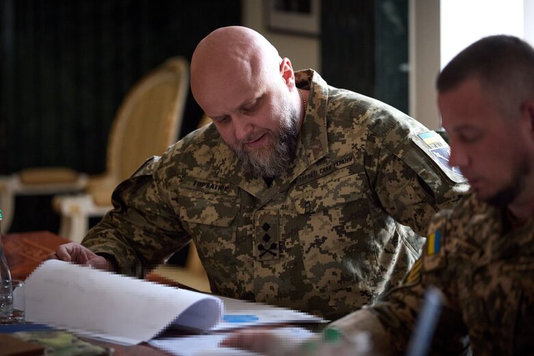 Зеленський провів нараду щодо ударів вглиб Росії