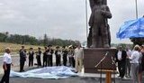 В Луганской области появился памятник "гоблину" вместо памятника шахтеру. ФОТОрепортаж