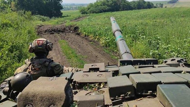 Росіяни вручають повістки чоловікам з Лисичанська та Сєверодонецька, - Гайдай 02