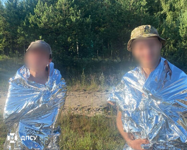 На Рівненщині затримали двох чоловіків, які хотіли перетнути кордон без документів