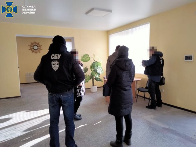 Топменеджмент Українського Дунайського пароплавства намагався незаконно вивести з балансу компанії 455 одиниць флоту, - СБУ 01