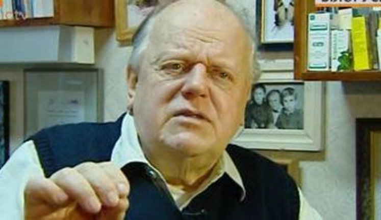 Предшественник Лукашенко живет на пенсию в 1 доллар и вынужден ездить на заработки за рубеж. ВИДЕО.