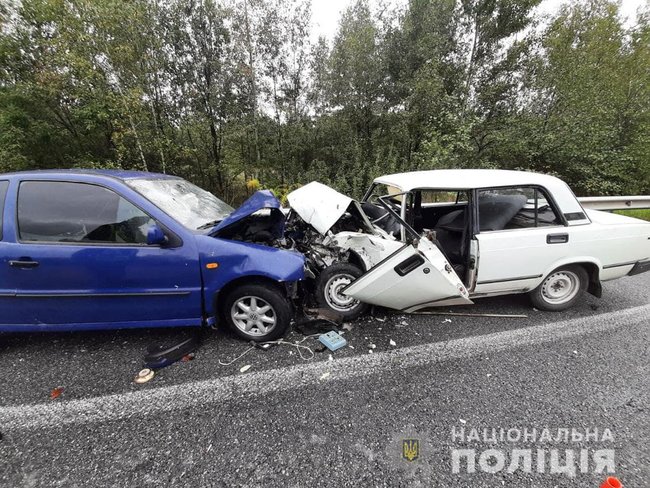 15-летний водитель совершил ДТП на Житомирщине, четыре человека травмированы, - Нацполиция 02