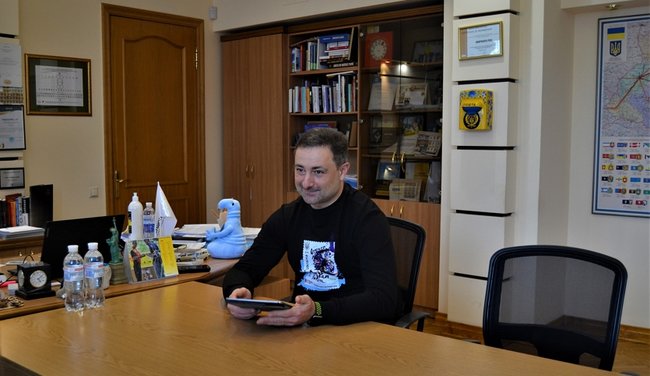 Глава Укрпочты Смелянский: Планируем выйти на 2 место в Украине по количеству платежных карт. Не будет лицензии – купим банк 03 Глава Укрпочты Смелянский: Планируем выйти на 2 место в Украине по количеству платежных карт. Не будет лицензии – купим банк 03