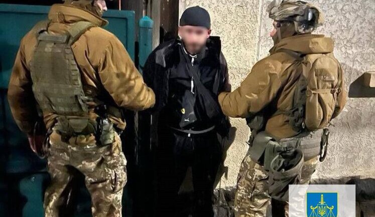 На Закарпатье задержан житель Мукачево, который бросил гранату во двор депутата облсовета, - прокуратура. ФОТО
