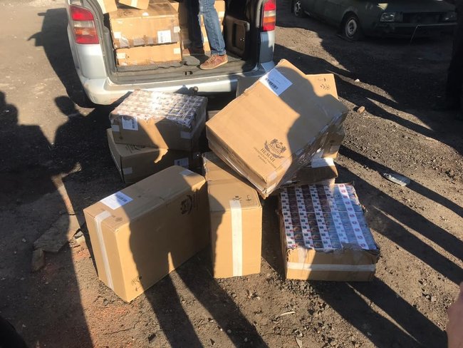 Контрабандист на автомобілі скоїв наїзд на поліцейського під час втечі на Волині, - Держприкордонслужба 02