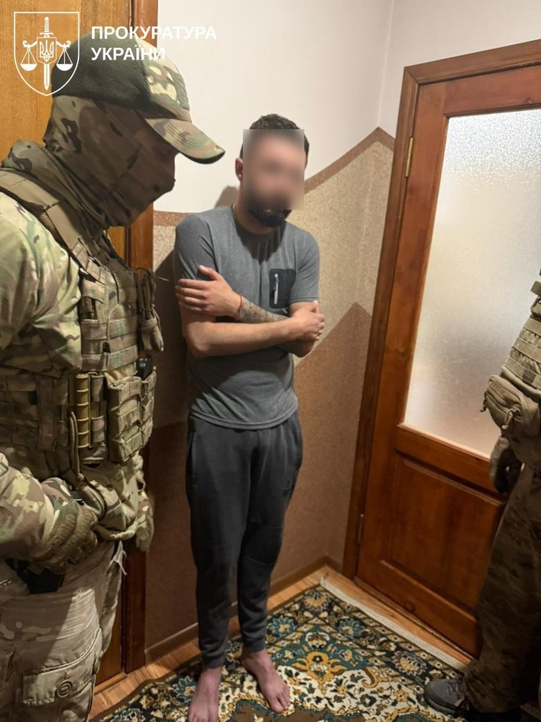 На Буковине ликвидирована схема для уклонистов на $700 тыс., среди организаторов