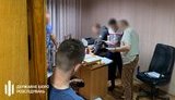 На Ривненщине задержали руководителя полиции, который требовал 39 тыс. грн от депутата. ФОТОрепортаж