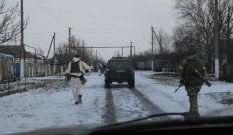 "Бойцы полка "Азов" заняли 6 населенных пунктов и отбросили оккупантов на 20 км от Мариуполя", - сегодня 5-я годовщина широкинской наступательной операции. ВИДЕО