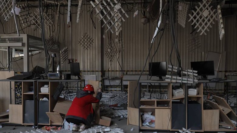 In Odesa, a drone hit a Nova Poshta branch