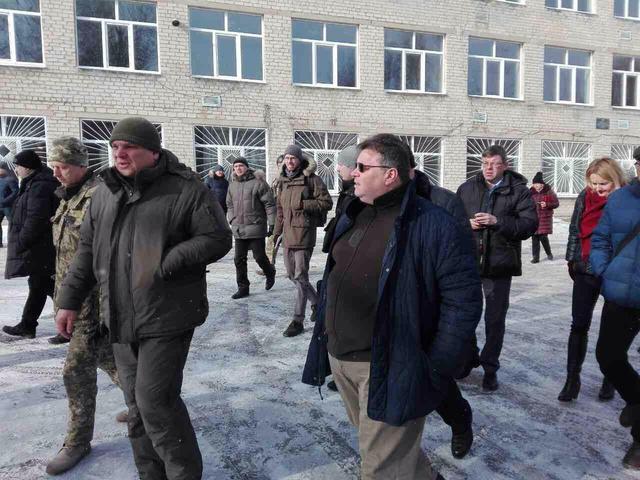 Lithuanian Foreign Minister Linkevičius pays visit to embattled Avdiivka 01 Lithuanian Foreign Minister Linkevičius pays visit to embattled Avdiivka 01