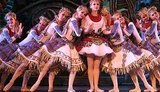 Регионалы Толстоухов и Зубанов попробовали свои силы в балете. ФОТО