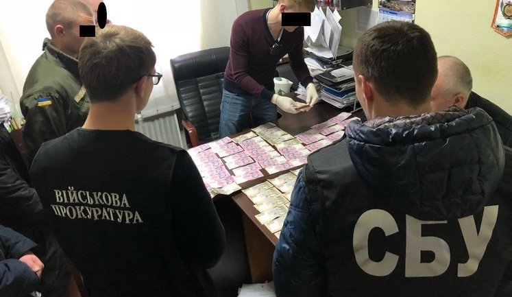 CEO of Kharkiv-based defense plant nabbed while trying to bribe military prosecutor. PHOTOS