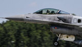f16