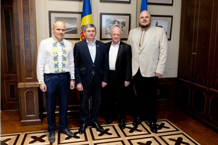 Молдова візьме участь у Глобальному саміті миру