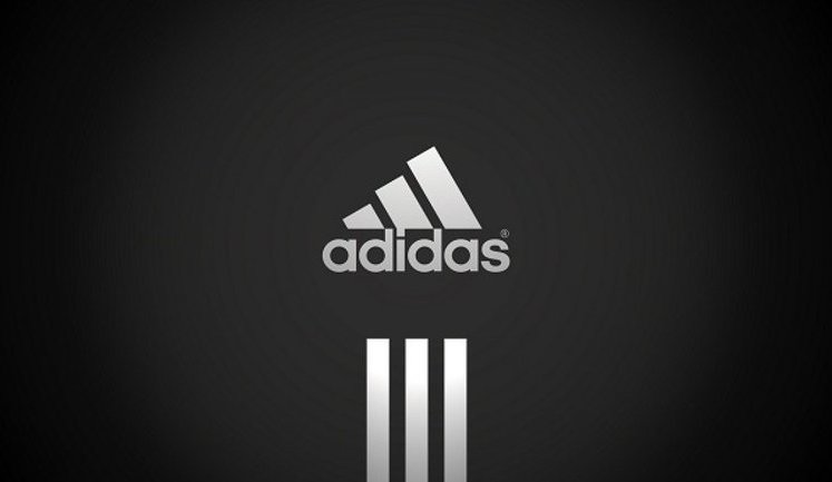Adidas зупиняє роботу в РФ