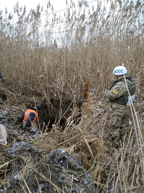 Ремонт водопроводу Горлівка-Торецьк завершено, розпочато подачу води 04 Ремонт водопроводу Горлівка-Торецьк завершено, розпочато подачу води 04