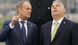 Туск назвав полегшенням, що на саміті ЄС "вперше за роки немає росіян", натякаючи на Орбана