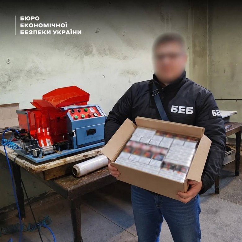Замість 20 тонн морозива – сигарети та спирт: одесита покарали за контрабанду на 7 мільйонів гривень