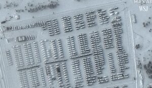 Россия отправила на границу с Украиной медицинские подразделения, - Wall Street Journal