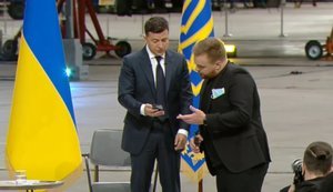 Зеленський заявив, що листується з фігуранткою справи про вбивство Шеремета Дугарь: Знаю, що відбувається, і мені не байдуже. ВIДЕО