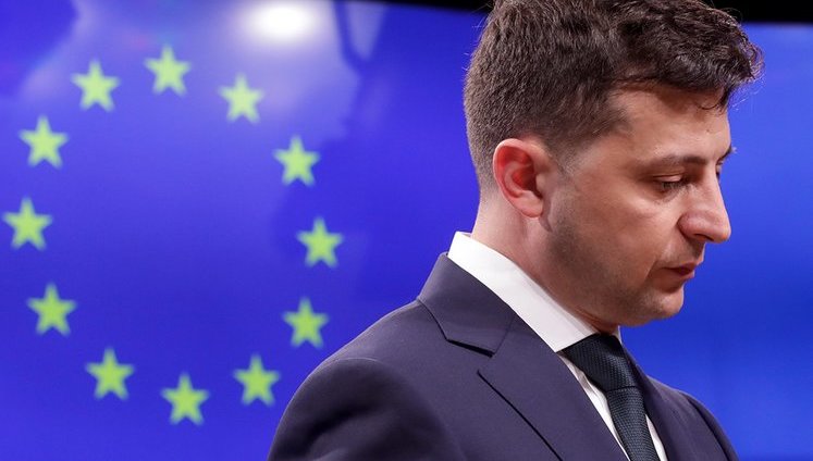 Євросоюз попереджав Зеленського про ризики втрати безвізу і макрофінансової допомоги, - Atlantic Council