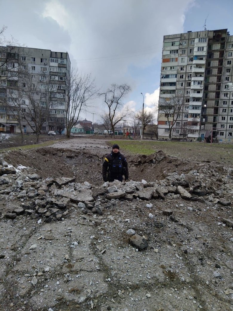 Маріуполь після ворожих обстрілів: Сподіваємося, ці фото стануть доказовою базою в Гаазькому трибуналі! 10 Маріуполь після ворожих обстрілів: Сподіваємося, ці фото стануть доказовою базою в Гаазькому трибуналі! 10
