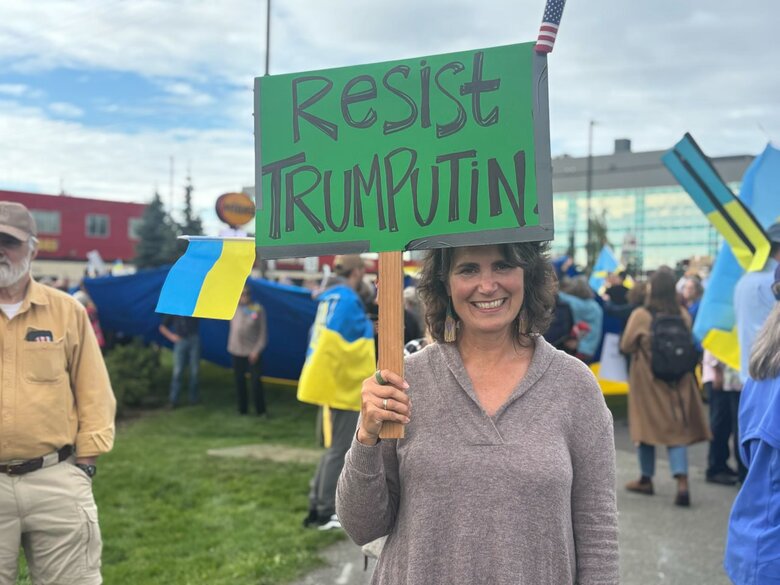 Митинг на Аляске