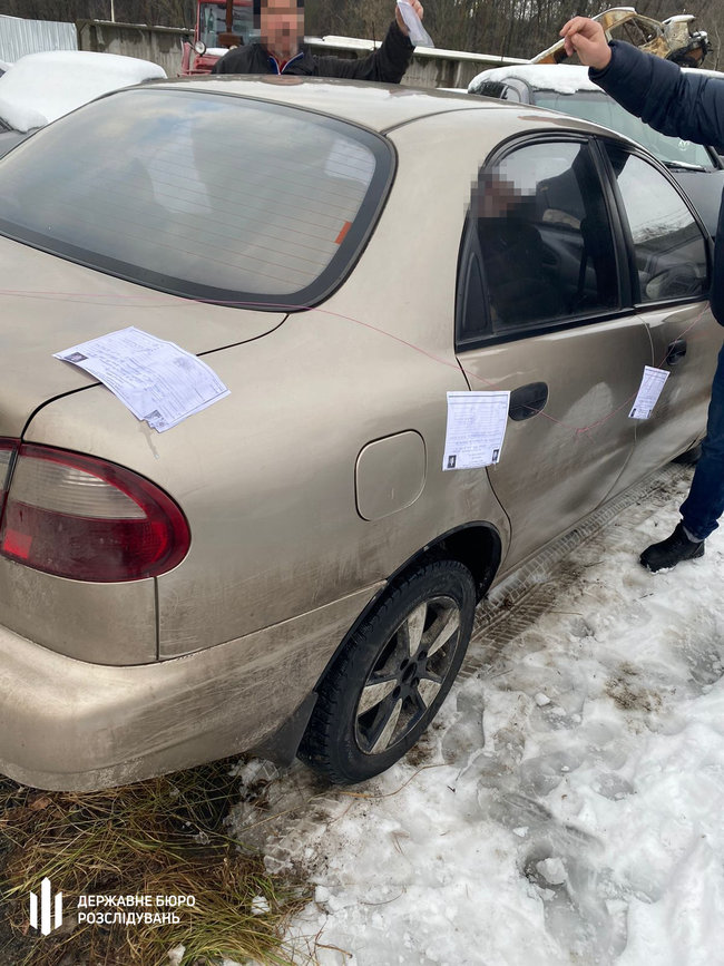 Требовали взятку в 13 тыс. долларов с невиновного, - следователю полиции Киевщины и его пособнику грозит до 10 лет тюрьмы 01