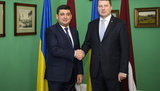 Вейонис - Гройсману: "Для нас важно все, что происходит в Украине"