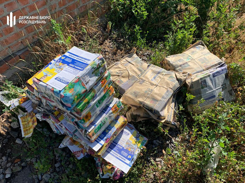 В Сумской области обнаружили подпольный склад местной ячейки партии ОПЗЖ с пропагандистскими листовками, - ГБР 02