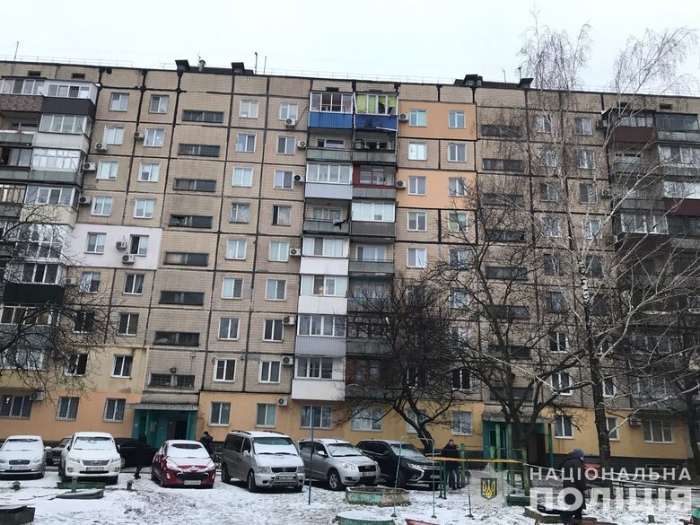 Чоловік з РПГ вистрілив у будинок в Кривому Розі