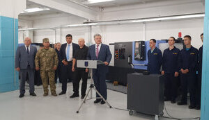 Порошенко открыл линию по производству артиллерийских снарядов больших калибров