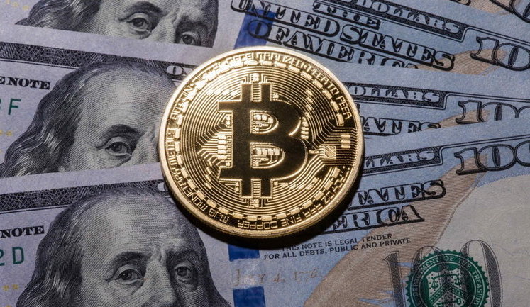 Падение рынка криптовалют усилилось, биткойн упал ниже $8000