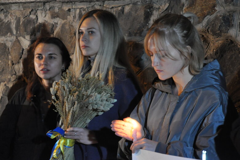 Russia+Iran new axis of evil: у Києві пікетували посольство Ірану через постачання зброї Росії 25