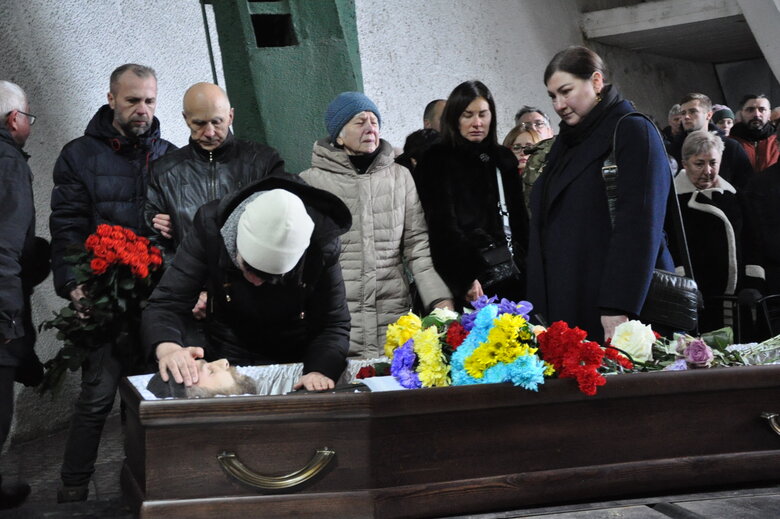 Із режисером монтажу Віктором Ониськом, який загинув у боях за Україну, попрощалися у Києві 11