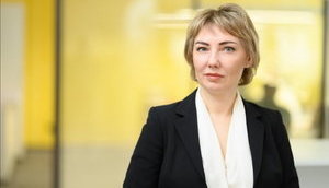 Финансовым директором