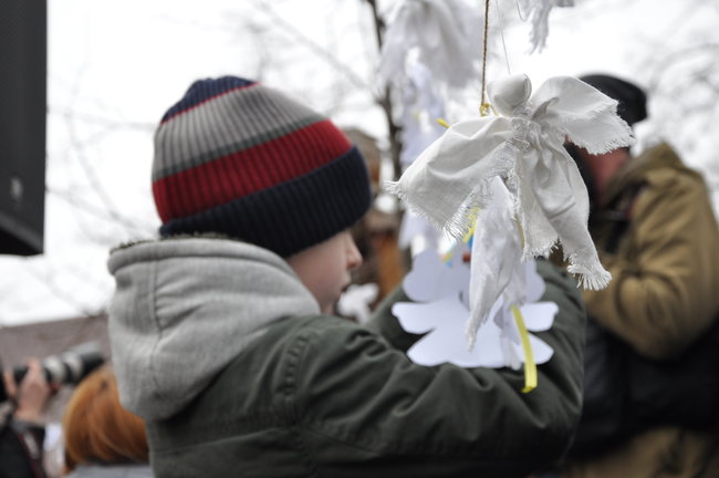 Панахида за Героями Небесної Сотні відбулася в центрі Києва 33