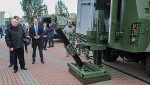 Новітня техніка та зброя мають бути не лише на виставках, а й на передовій, - Турчинов. ФОТОрепортаж+ВІДЕО