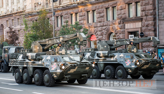 Репетиция парада в Киеве 21 августа 04