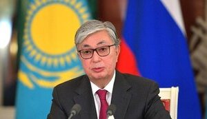 Казахстан утримається від вступу в БРІКС