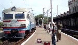 С 13 июля будут курсировать еще 34 пригородных поезда, - Укрзализныця