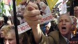 Война митингов: "бютовцы" против "регионалов". ФОТОрепортаж