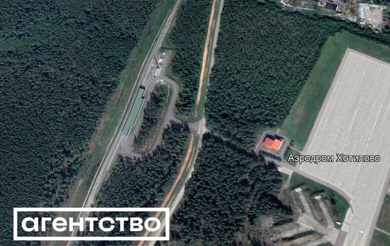 Самолеты Путина вернулись в Москву, - росСМИ 03