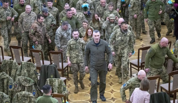 Кличко повідомив про збільшення ще на 1 млрд грн допомоги підрозділам, які збивають "шахеди" та ракети над Києвом