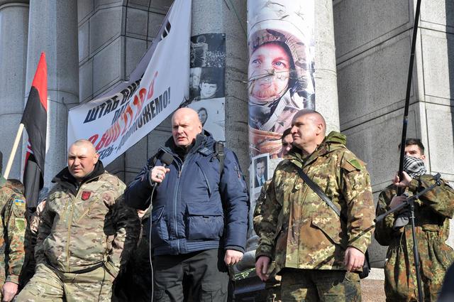 Активісти блокади Донбасу збираються ставити "редут" біля АП 24