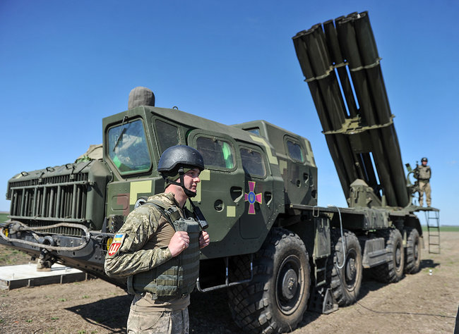 Украина провела испытания новых ракет Ольха-М, – СНБО 01
