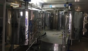 Незаконный цех по производству пива ликвидировали на Львовщине. ФОТОрепортаж