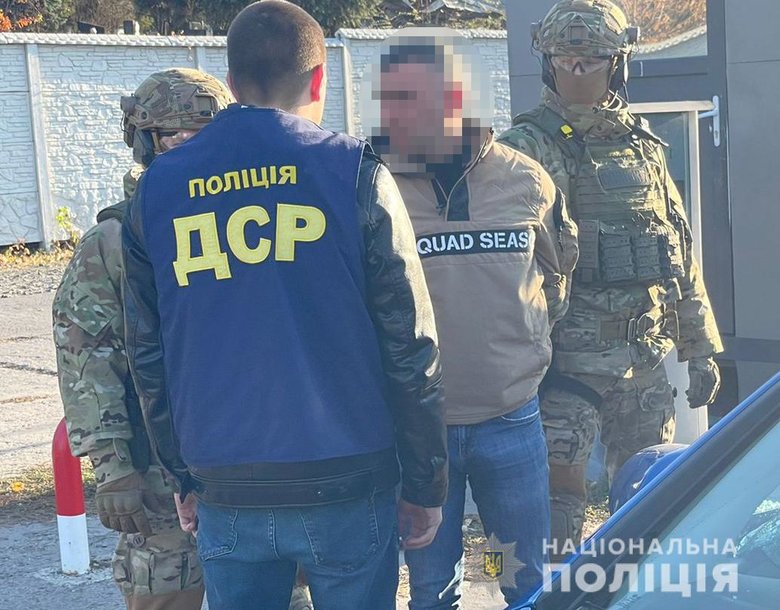 Квартирные мошенники отбирали жилье у пенсионеров 01