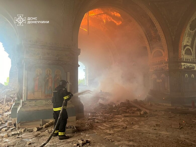 Окупанти вдарили по храму в Новоекономічному